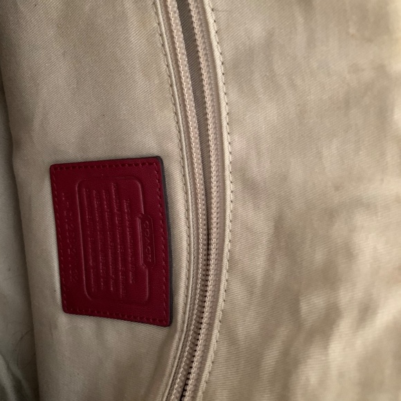 Red Coach purse - Picture 5 of 7